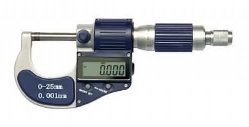 0 - 100 mm arası ölçme kapasiteli dijital dış çap mikrometre.