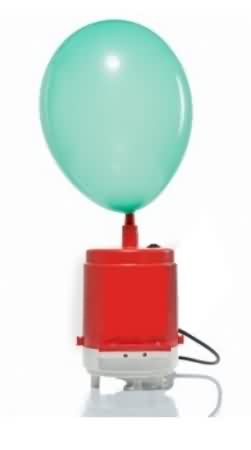 10 - 20 balon dakikda da şişirme kapasiteli masaüstü balon şişirme makinası. Basınçlı hava tüpü masraflarından kurtulun.